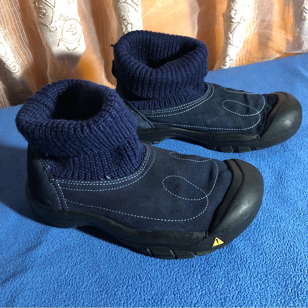Keen Slip on Eva Knit Cuff Midsole Boots